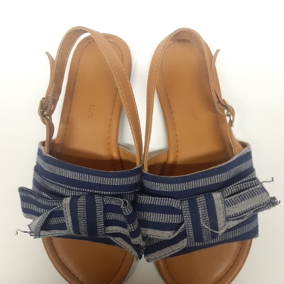 Girls Restricted Kids bow summer sandals sz 3 tan - Picture 9 of 10
